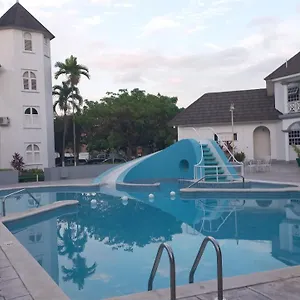 https://beach-studio-20.hotelsochorios.net
